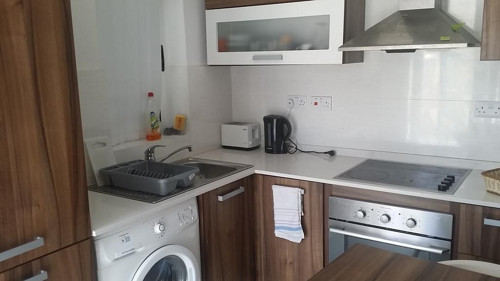Paceville Montecarlo Apartments Saint Julian's Room photo